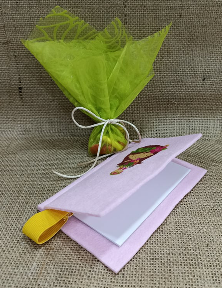 Μπομπονιέρα μπλοκ ζωγραφική.