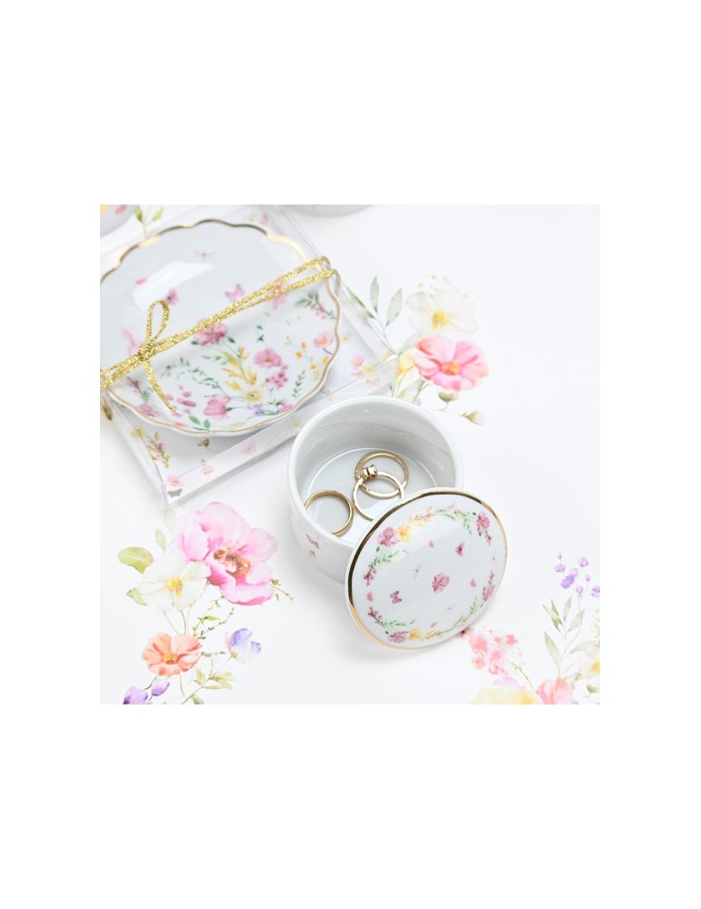 ΜΠΙΖΟΥΤΙΕΡΑ ΜΕ ΡΟΖ ΛΟΥΛΟΥΔΙΑ